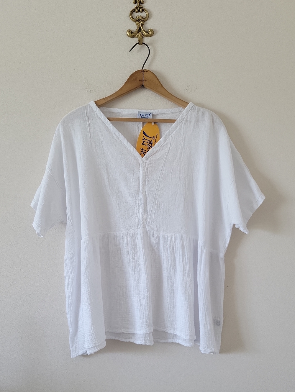 NWT Oh My Gauze! London Short Sleeve Top White OS